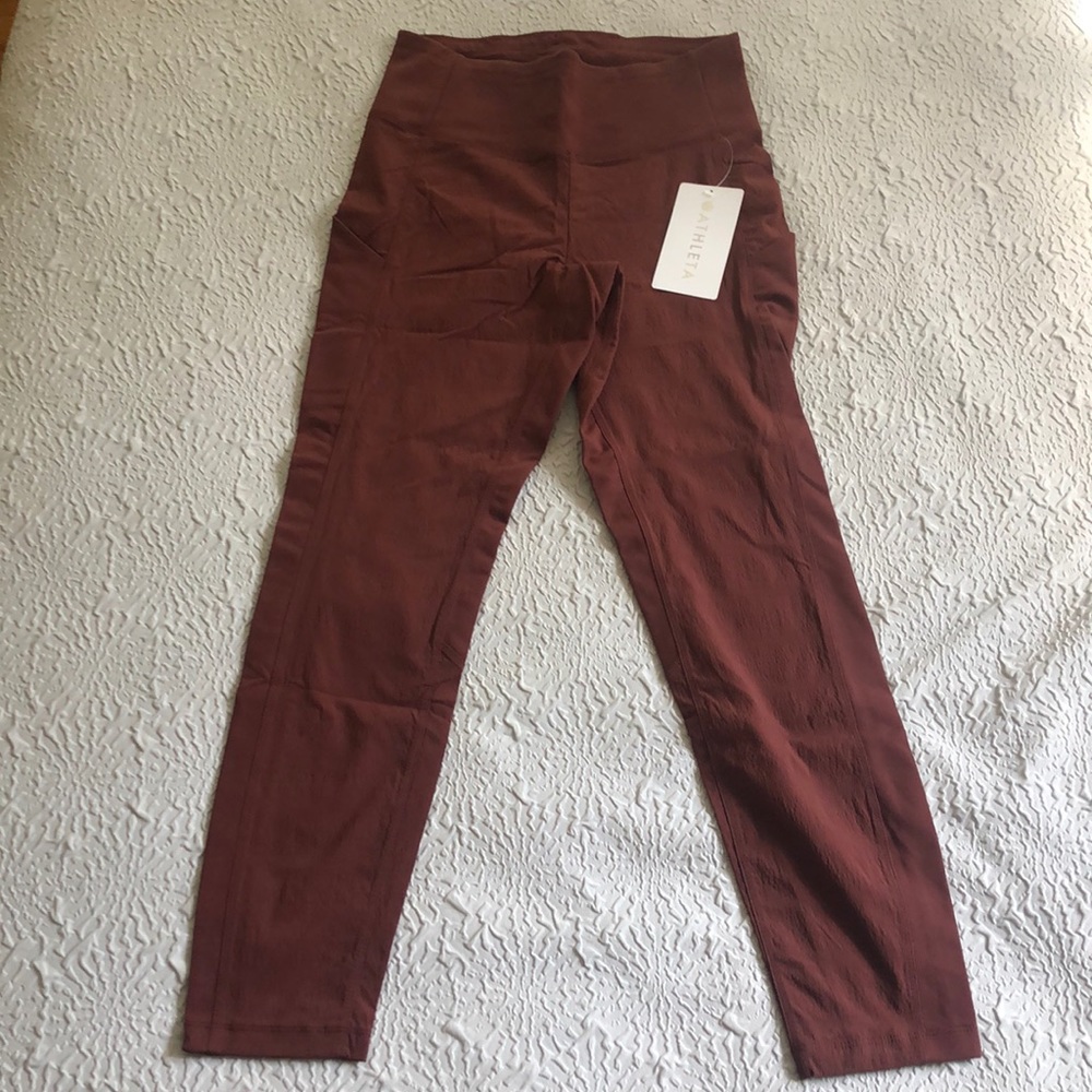 Athleta Trekkie Hybrid Crop Tight